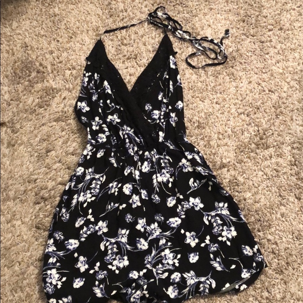 🌸3/$15 Navy blue/Black Romper